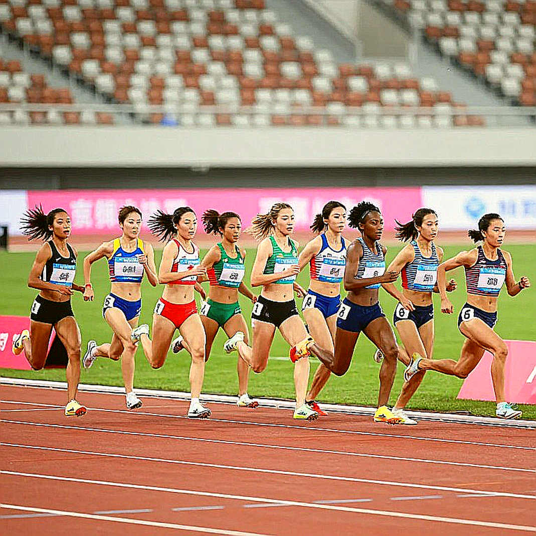 Keely Hodgkinson's Speed Suit: 1:56.40 and the Limits of Athletics Technology Keely Hodgkinson's Speed Suit: 1:56.40 and the Limits of Athletics Technology
