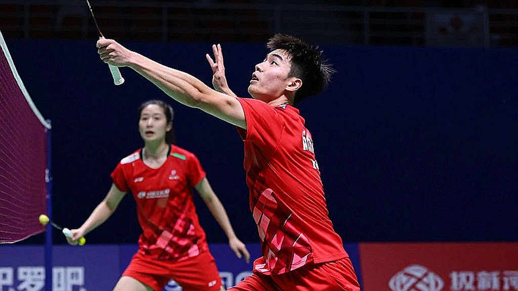 Alwi Farhan Spars With Kento Momota Before Asian Games 2026: One Tokyo Session and a Data Void Alwi Farhan Spars With Kento Momota Before Asian Games 2026: One Tokyo Session and a Data Void