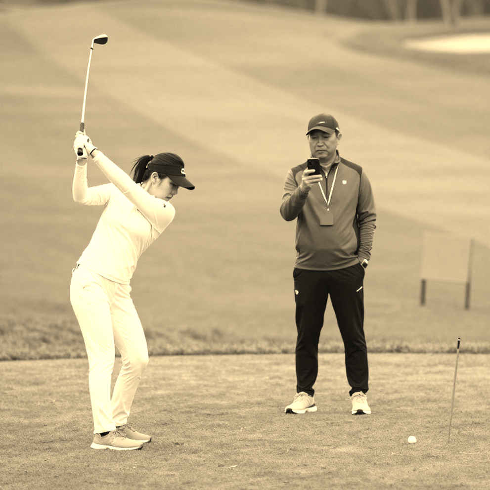 Kauri 900 năm, mê cung Chartres và cao nguyên dung nham: năm điểm đến phi golf trong Top 100 Resort của GOLF.com