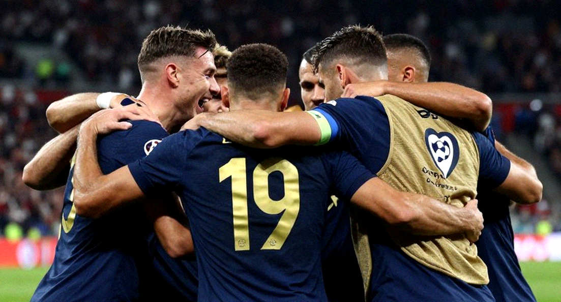 Chelsea nhập cuộc đua giành Luka Vuskovic: 65 triệu euro và những trang trống trong hồ sơ
