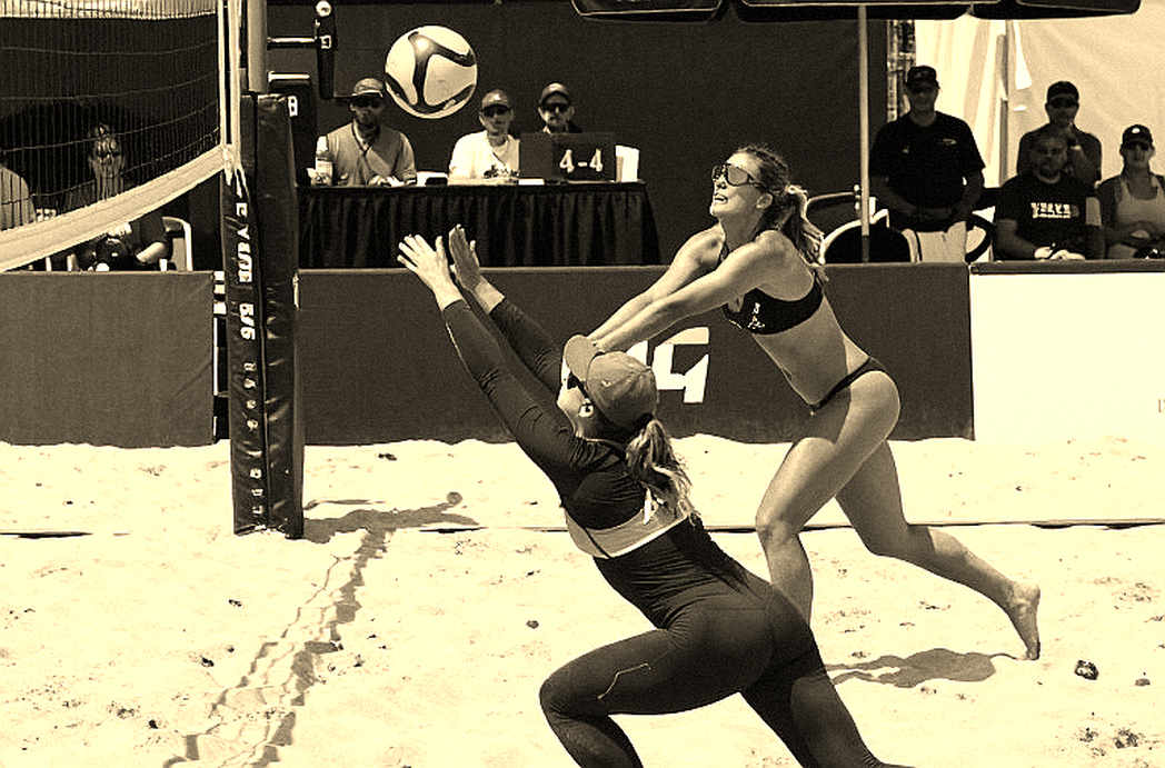Nebraska hạ Creighton 3-0 và lập kỷ lục khán giả 15.405 tại Pinnacle Bank Arena Nebraska hạ Creighton 3-0 và lập kỷ lục khán giả 15.405 tại Pinnacle Bank Arena