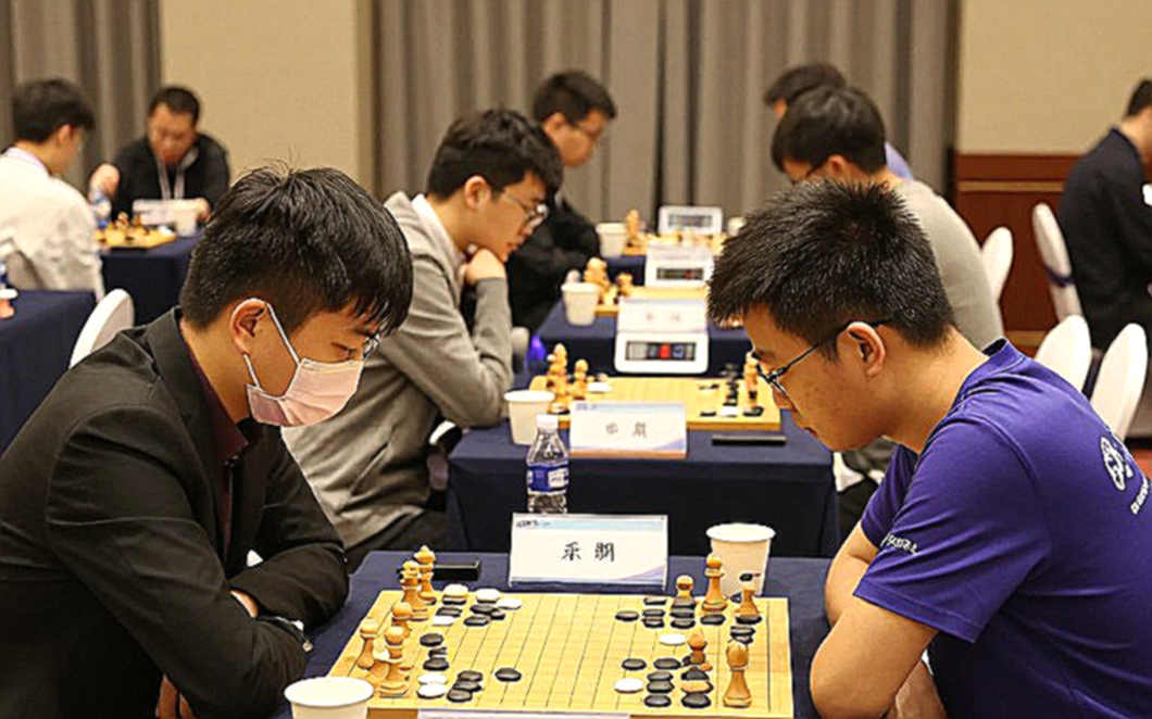 Elephant Gambit: vũ khí bất ngờ và vết nứt niềm tin từ gói khai cuộc 60 phút