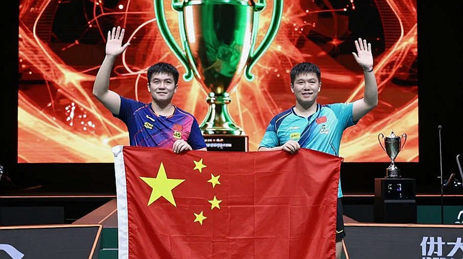 Karim Adeyemi, đĩa fufu và con số 36,7 km/h chưa ai xác minh Karim Adeyemi, đĩa fufu và con số 36,7 km/h chưa ai xác minh