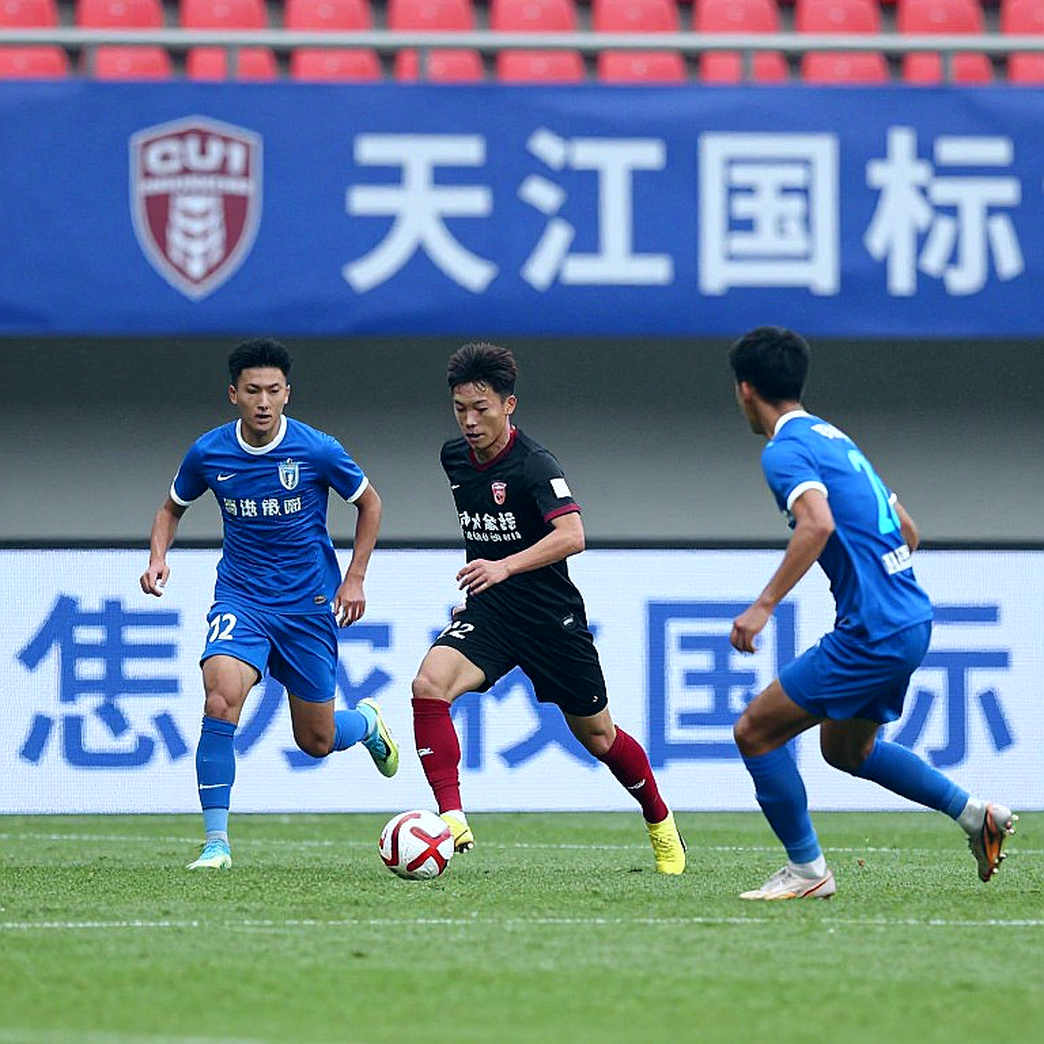 SLNA 2–0 HAGL: Đêm Pleiku và bài học của một chiến thắng rẻ tiền