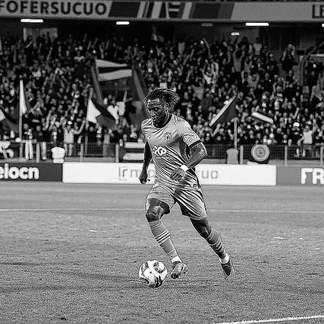 Raphinha Overtakes Mbappé in the Pichichi Race After Hat-Trick: The Numbers That Need Verifying
