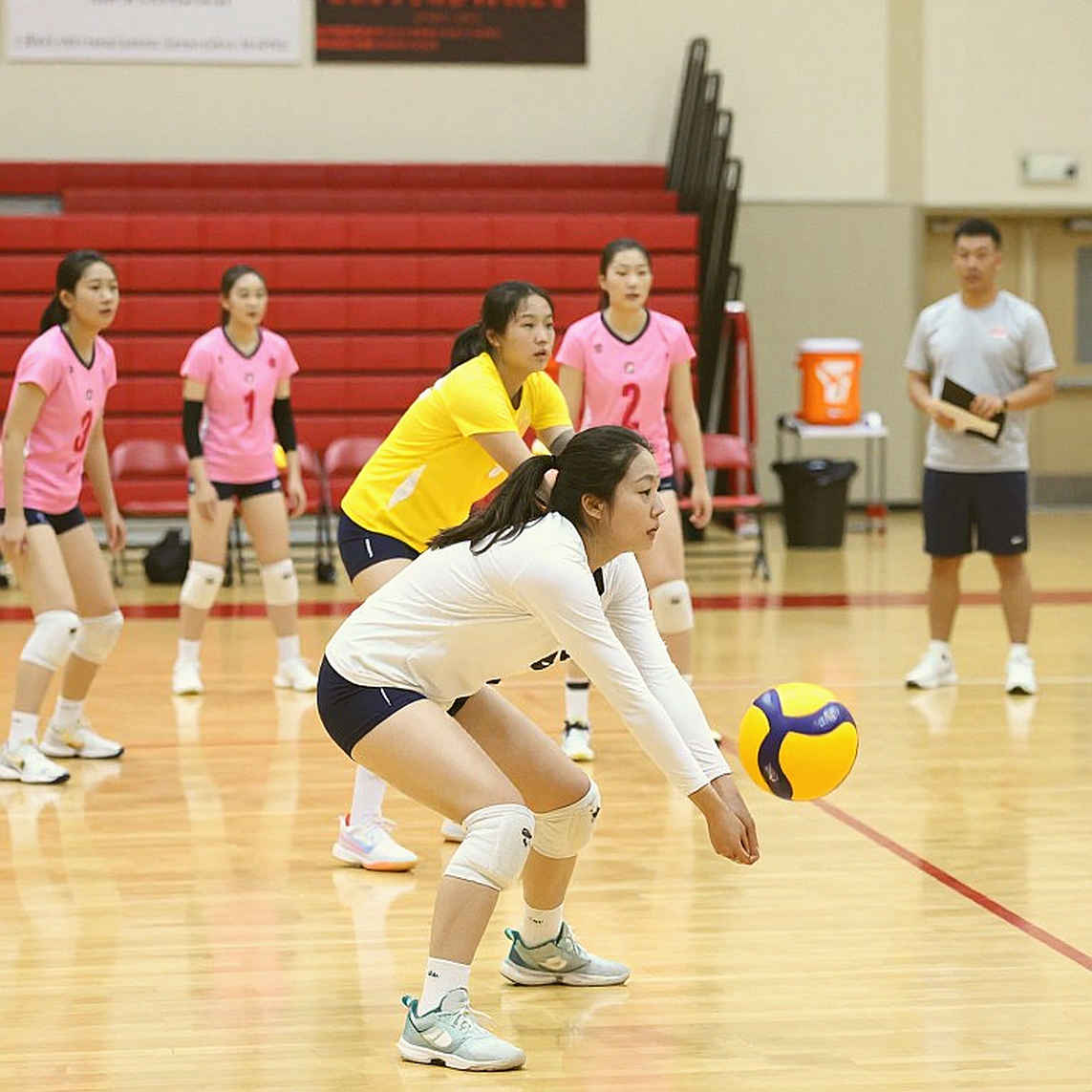 Ba mũi tấn công của Arizona State và cái bẫy một người của Stanford