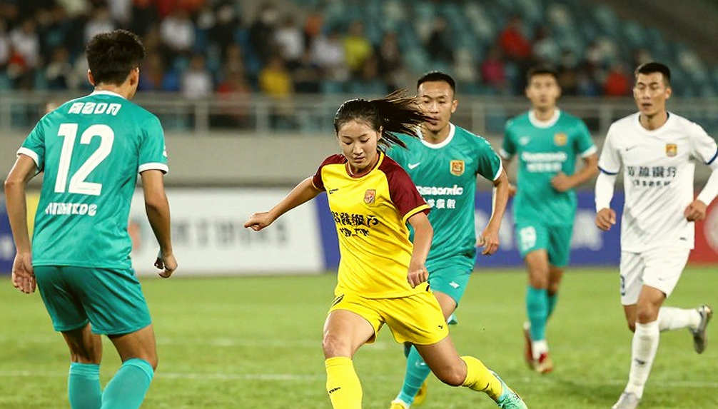 London City Lionesses, Michele Kang và lời hứa về một trung tâm huấn luyện dành riêng cho nữ cầu thủ London City Lionesses, Michele Kang và lời hứa về một trung tâm huấn luyện dành riêng cho nữ cầu thủ