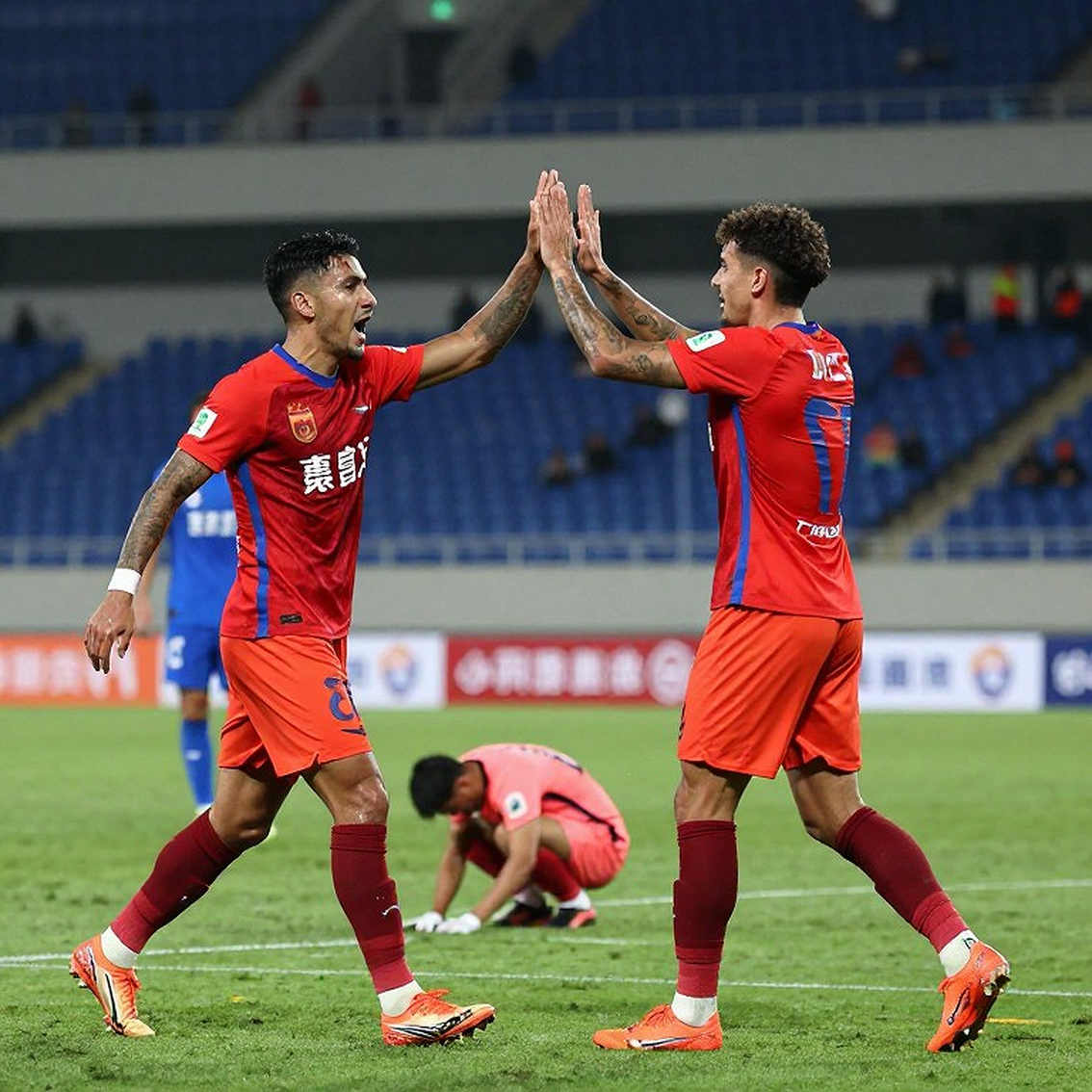 Six Kings Slam 2026 lùi sang 27-30/12: Riyadh, Swiatek và cuốn sách của Horner